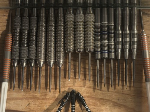 Bundle job lot of darts - bundle, /